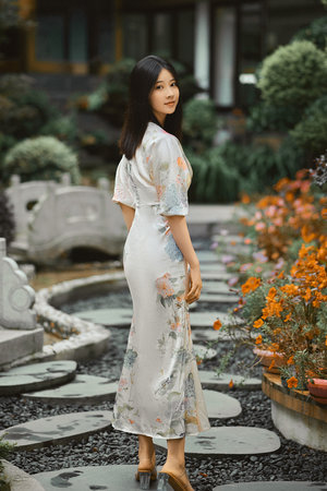 多彩电影聚合网站